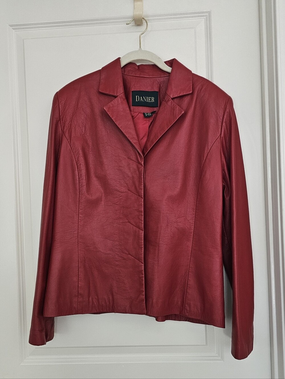 Danier Vintage Dark Red Leather Jacket (Canada) 10/12